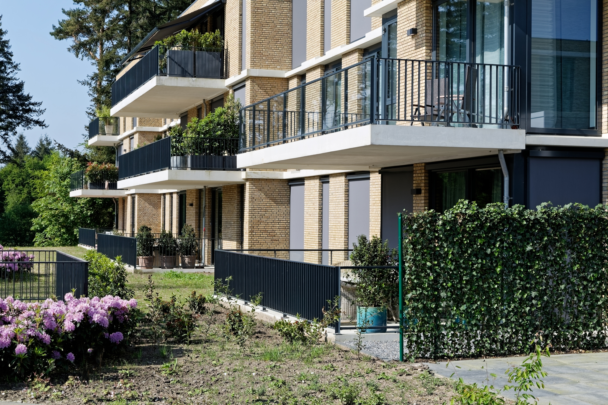 Balkons en terrassen van de appartementen in Doorn